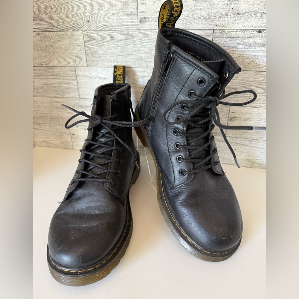 Dr Martens‎ Delaney Combat Boots Black Leather Lace Up